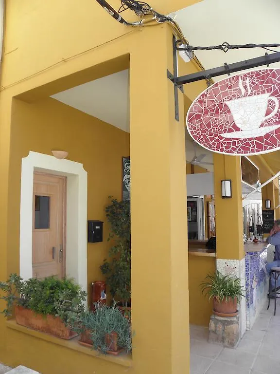 Hostal Doris - Adults Only Colonia de Sant Jordi Guest house