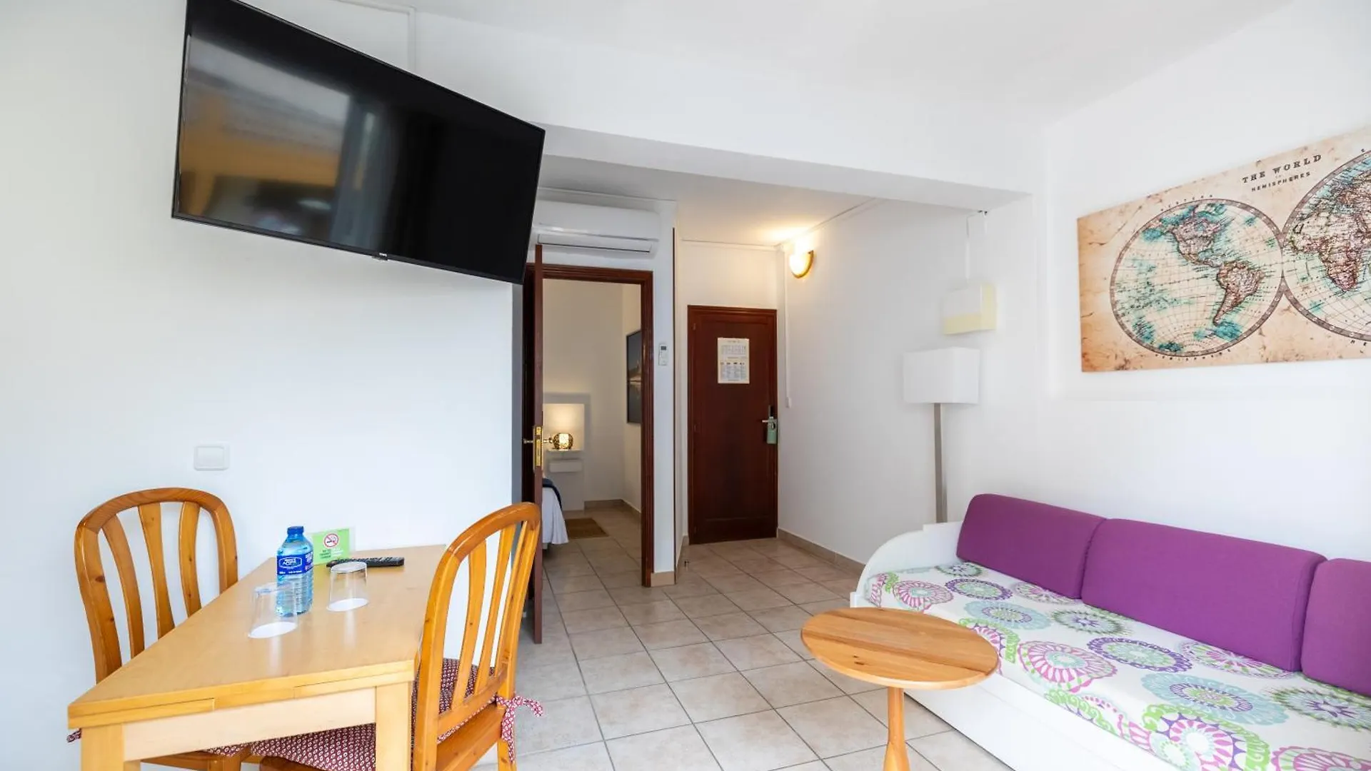 Hostal Doris - Adults Only Colonia de Sant Jordi Spain